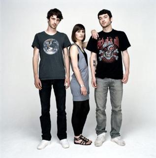 Yelle feet photo 3