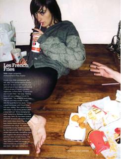 Yelle feet photo 13
