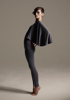 Yelle feet photo 10