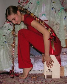 Yelyzaveta Vasylenko feet photo 12
