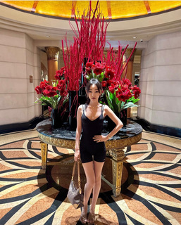 Yeon Mi Park feet photo 20