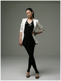 Yeon-Seo Oh feet photo 9