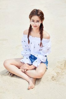 Yeon-Seo Oh feet photo 9