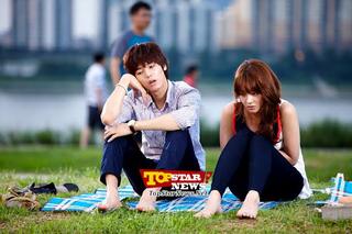 Yeon-Seo Oh feet photo 17