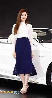 Yeon-Seo Oh feet photo 8