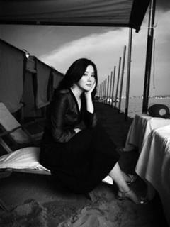 Yeong-ae Lee feet photo 10