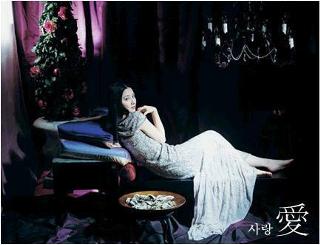 Yeong-ae Lee feet photo 7