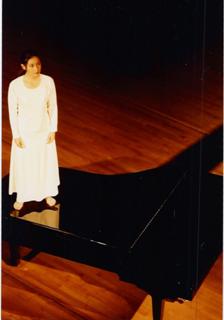 Yeong-ae Lee feet photo 3