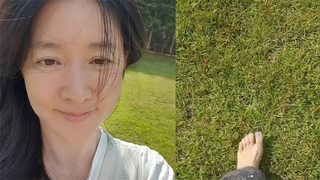 Yeong-ae Lee feet photo 3