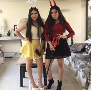 Yeri Mua feet photo thumbnail