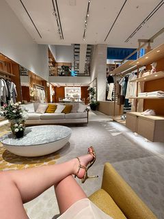 Yeri Mua feet photo thumbnail