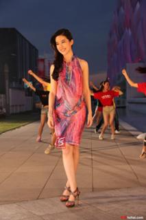 Yifei Liu feet photo 17