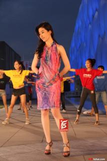 Yifei Liu feet photo 16