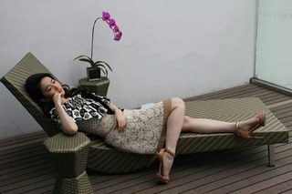 Yifei Liu feet photo 14