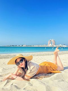 Yifei Liu feet photo 12