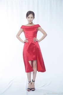 Yitong Li feet photo 16