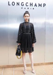 Yitong Li feet photo 20