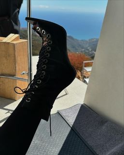 Yizhuo Ning feet photo thumbnail