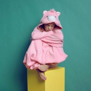 Yo-Landi Visser feet photo thumbnail