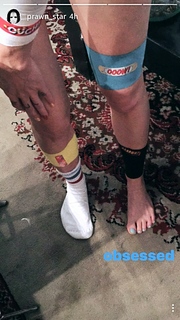 Yo-Landi Visser feet photo thumbnail