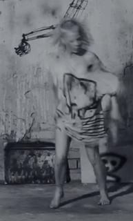 Yo-Landi Visser feet photo thumbnail