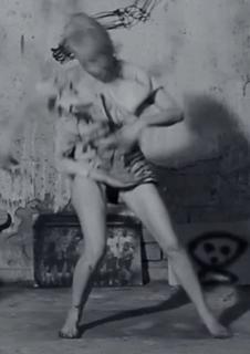 Yo-Landi Visser feet photo thumbnail