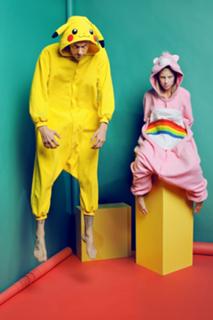 Yo-Landi Visser feet photo thumbnail