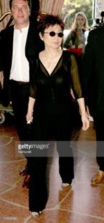 Yoko Ono feet photo 8