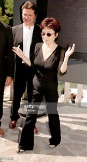 Yoko Ono feet photo 6