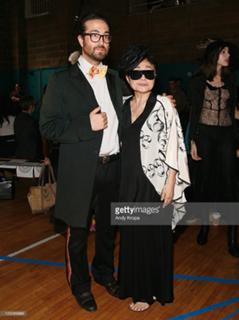 Yoko Ono feet photo 8