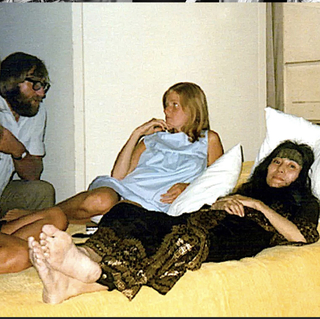 Yoko Ono feet photo 19