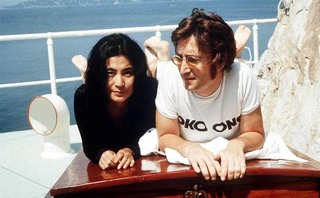 Yoko Ono feet photo 17