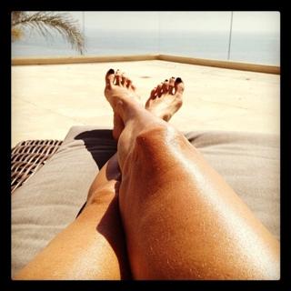 Yolanda Hadid feet photo 5