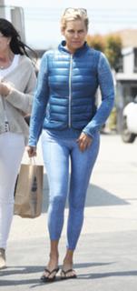 Yolanda Hadid feet photo 11