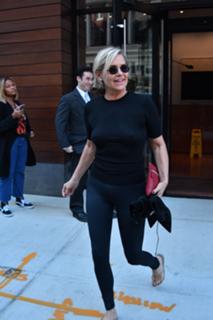 Yolanda Hadid feet photo 16