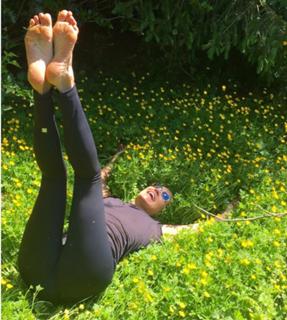 Yolanda Hadid feet photo 15