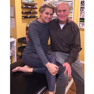 Yolanda Hadid feet photo 14