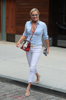 Yolanda Hadid feet photo 16