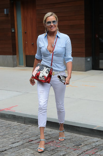 Yolanda Hadid feet photo 15