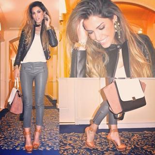 Yolanthe Cabau feet photo thumbnail