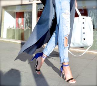 Yolanthe Cabau feet photo thumbnail