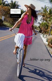 Yolanthe Cabau feet photo thumbnail