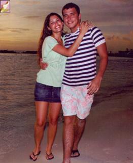 Yolanthe Cabau feet photo thumbnail