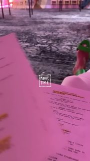 Yolanthe Cabau feet photo thumbnail