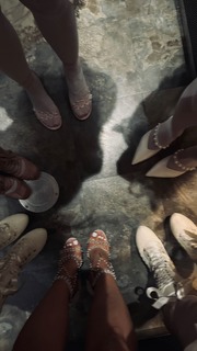 Yolanthe Cabau feet photo thumbnail