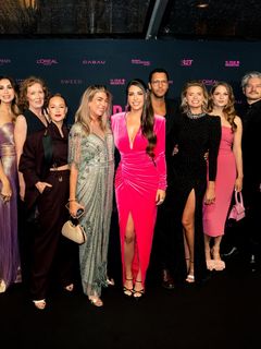 Yolanthe Cabau feet photo thumbnail