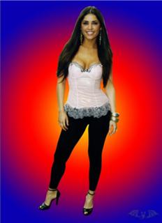 Yolanthe Cabau feet photo thumbnail