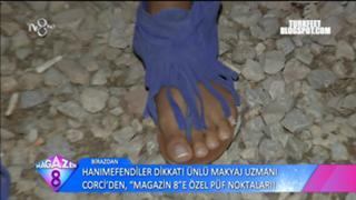 Yonca Evcimik feet photo 17