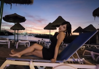 Yoo 'Jinnytty' Yoonjin feet photo thumbnail