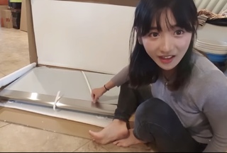 Yoo 'Jinnytty' Yoonjin feet photo thumbnail